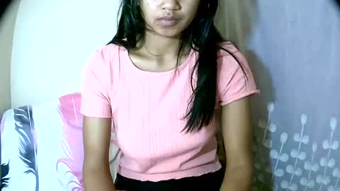 Snapshot of vanih27 chatting on July 27, 2026, 7:59 am vanih27 online show from July 27, 2026, 7:59 am
