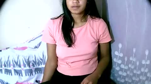 Snapshot of vanih27 chatting on July 27, 2026, 8:05 pm vanih27 online show from July 27, 2026, 8:05 pm