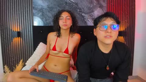 vanilla_hot_ online show from March 12, 2025, 5:07 pm