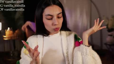 Snapshot of vanilla_velvet chatting on September 25, 2025, 1:42 am Annabet online show from September 25, 2025, 1:42 am