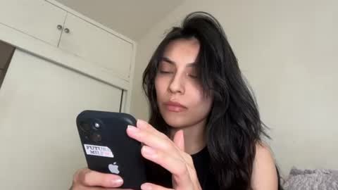 Snapshot of vanilla_velvet chatting on July 3, 2026, 5:08 pm Annabet online show from July 3, 2026, 5:08 pm
