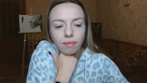 Snapshot of vanillamuffin chatting on October 1, 2025, 5:24 am VanillaMuffin online show from October 1, 2025, 5:24 am