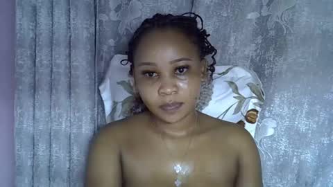 vanillavenus online show from May 11, 2026, 1:44 am