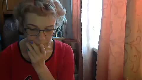 Vanillaxcreamy online show from January 16, 2026, 10:41 am