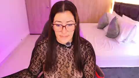 Karine online show from August 5, 2026, 3:04 pm