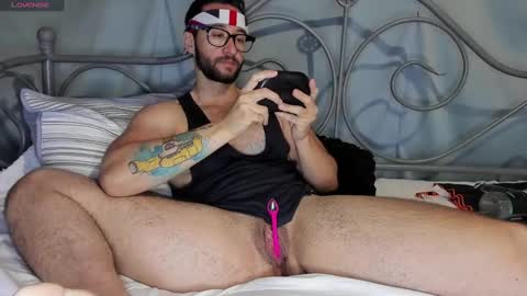 Van online show from October 20, 2025, 3:23 pm