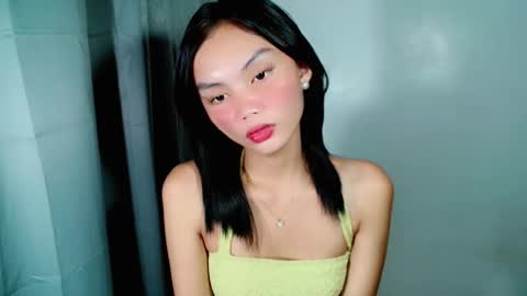 VANNESA online show from June 11, 2026, 2:53 am