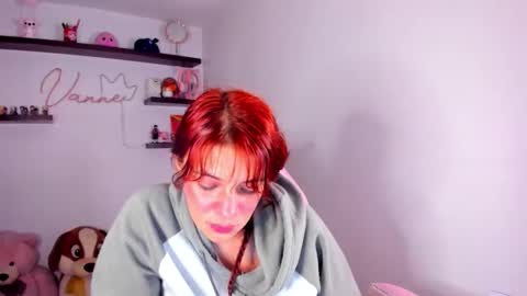 Vanesa online show from April 29, 2026, 10:05 pm