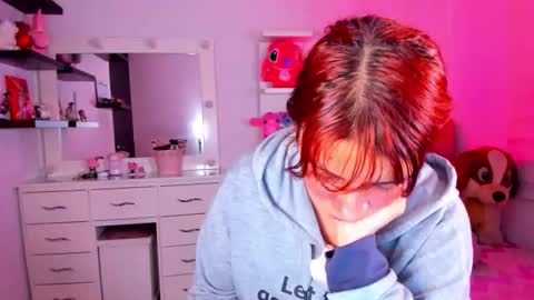 Vanesa online show from May 15, 2026, 12:39 am