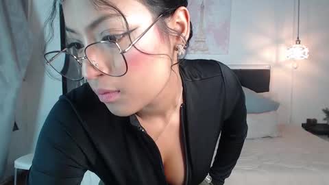 Snapshot of vannesweet_ chatting on January 13, 2025, 2:18 am vane online show from January 13, 2025, 2:18 am