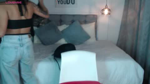 Snapshot of vannesweet_ chatting on January 16, 2025, 8:14 pm vane online show from January 16, 2025, 8:14 pm