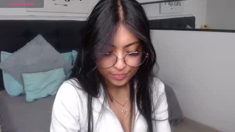 Snapshot of vannesweet_ chatting on February 1, 2025, 9:29 pm vane online show from February 1, 2025, 9:29 pm