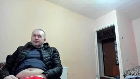 vano_822 online show from November 19, 2025, 7:03 pm
