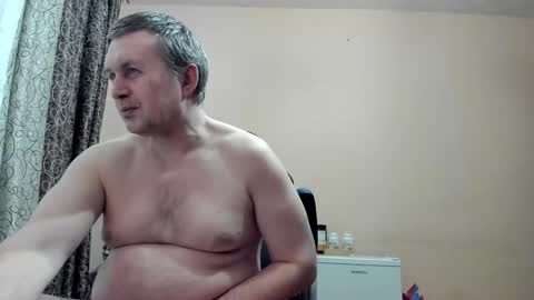 vano_822 online show from February 8, 2026, 10:13 pm