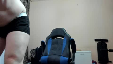 vano_822 online show from April 26, 2026, 4:32 am