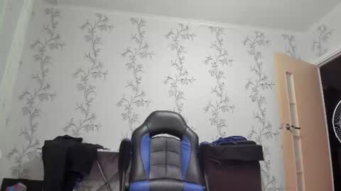 Snapshot of vano_822 chatting on August 2, 2026, 9:35 pm vano_822 online show from August 2, 2026, 9:35 pm