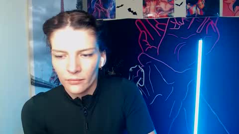 Snapshot of vanrey_ chatting on October 24, 2025, 7:27 am Vanessa online show from October 24, 2025, 7:27 am