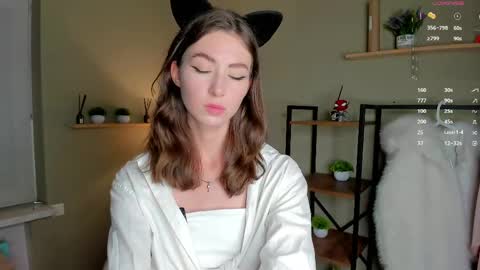 Charline online show from May 25, 2026, 3:51 pm