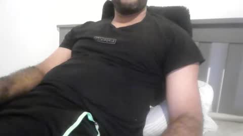 Snapshot of varghese28 chatting on October 28, 2025, 9:13 am kerala mallu boy online show from October 28, 2025, 9:13 am