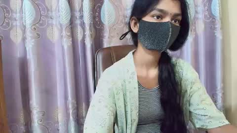 Snapshot of varotibang chatting on September 19, 2025, 9:26 pm Ritu online show from September 19, 2025, 9:26 pm