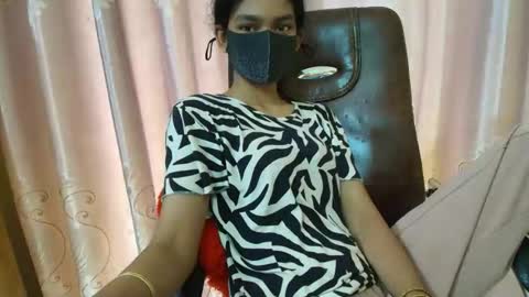 Snapshot of varotibang chatting on October 18, 2025, 3:31 am Ritu online show from October 18, 2025, 3:31 am