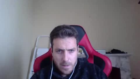 Snapshot of vascorro20 chatting on December 11, 2024, 2:11 pm vascorro20 online show from December 11, 2024, 2:11 pm