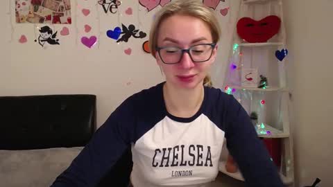 Snapshot of vasilisasii chatting on February 4, 2025, 12:11 pm Vasilisa online show from February 4, 2025, 12:11 pm