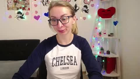 Snapshot of vasilisasii chatting on March 1, 2025, 9:18 am Vasilisa online show from March 1, 2025, 9:18 am