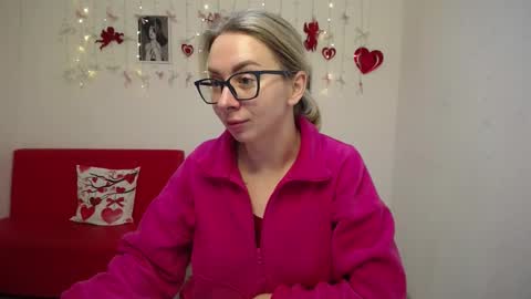 Snapshot of vasilisasii chatting on February 9, 2026, 6:39 am Vasilisa online show from February 9, 2026, 6:39 am