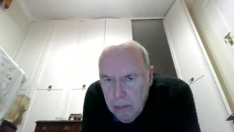 Snapshot of vaughan1010 chatting on March 9, 2025, 8:31 pm vaughan1010 online show from March 9, 2025, 8:31 pm