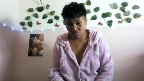 Snapshot of vayannah chatting on July 10, 2026, 2:08 pm Vayannah online show from July 10, 2026, 2:08 pm