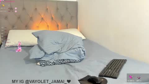 Hi Im Vayolet online show from December 20, 2024, 10:00 pm