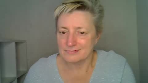 vea_motty online show from December 15, 2025, 10:30 am