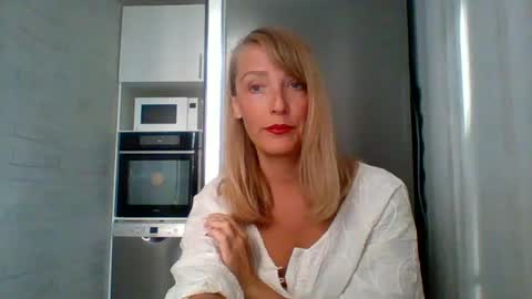 Veessa online show from June 26, 2026, 3:16 pm