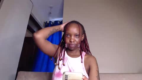 Snapshot of veey_dellah chatting on April 6, 2026, 7:09 am veey online show from April 6, 2026, 7:09 am