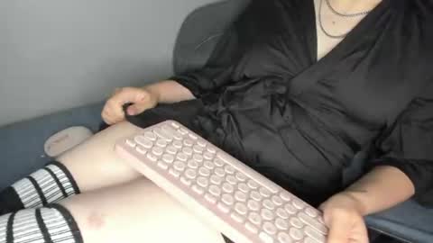 Snapshot of vegas_demalvivisco chatting on June 14, 2026, 5:09 am Vega online show from June 14, 2026, 5:09 am