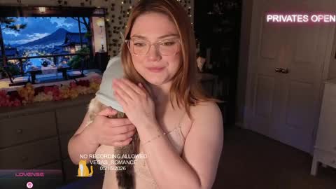 vegas_romance online show from May 15, 2026, 11:12 pm