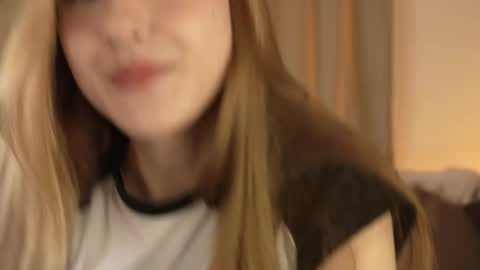 Maria online show from November 10, 2025, 1:21 pm