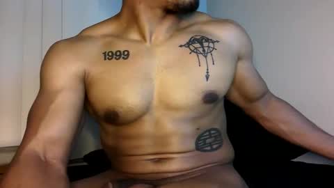 Vegas Love online show from December 4, 2025, 10:46 am