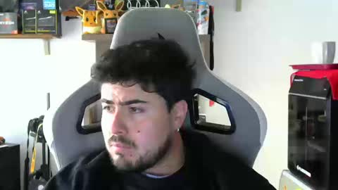 Snapshot of veils24 chatting on March 19, 2026, 4:33 pm Charles online show from March 19, 2026, 4:33 pm