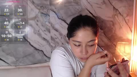 Isabella online show from May 5, 2026, 5:32 pm