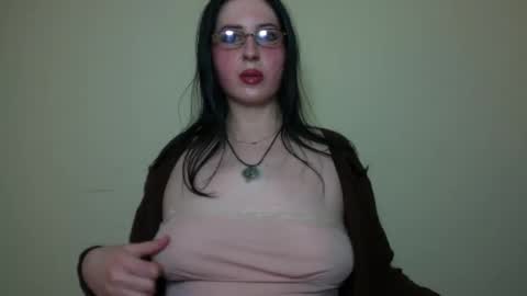 velira_ online show from February 8, 2026, 3:10 am