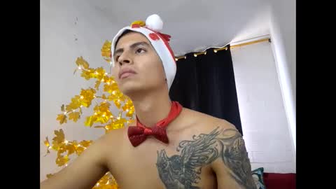 Snapshot of velk_hot1 chatting on December 21, 2024, 4:57 pm velk_hot1 online show from December 21, 2024, 4:57 pm