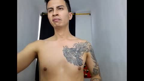 Snapshot of velk_hot1 chatting on January 9, 2025, 9:58 pm velk_hot1 online show from January 9, 2025, 9:58 pm