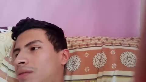 Snapshot of velk_hot1 chatting on January 30, 2025, 2:58 pm velk_hot1 online show from January 30, 2025, 2:58 pm