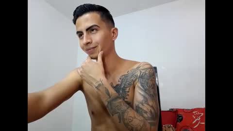 Snapshot of velk_hot1 chatting on February 21, 2025, 7:54 pm velk_hot1 online show from February 21, 2025, 7:54 pm