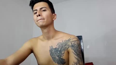 Snapshot of velk_hot1 chatting on March 9, 2025, 4:44 pm velk_hot1 online show from March 9, 2025, 4:44 pm