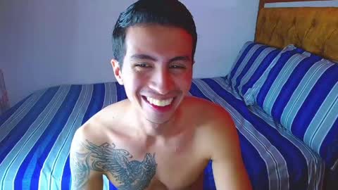 Snapshot of velk_hot1 chatting on April 17, 2026, 1:36 pm velk_hot1 online show from April 17, 2026, 1:36 pm