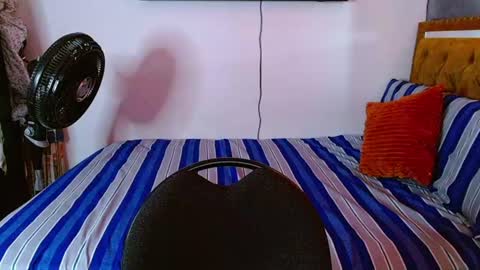 velk_hot1 online show from June 9, 2026, 8:09 pm