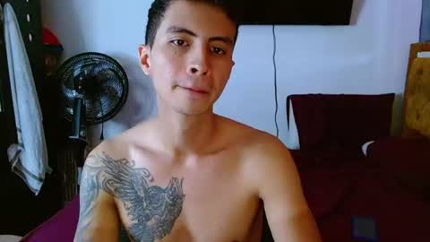 velk_hot1 online show from June 22, 2026, 11:51 am
